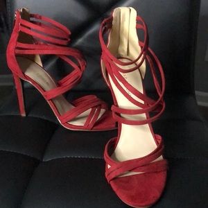 Beautiful red heels 👠 👠 from Marc Fisher!